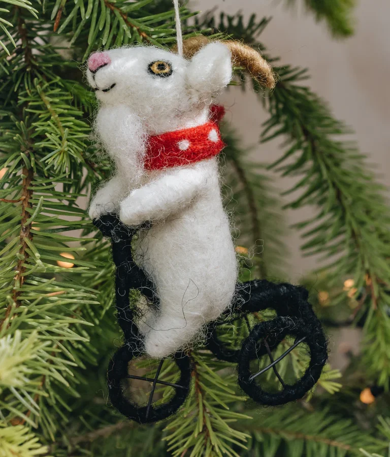 Kalėdų eglutės dekoracija