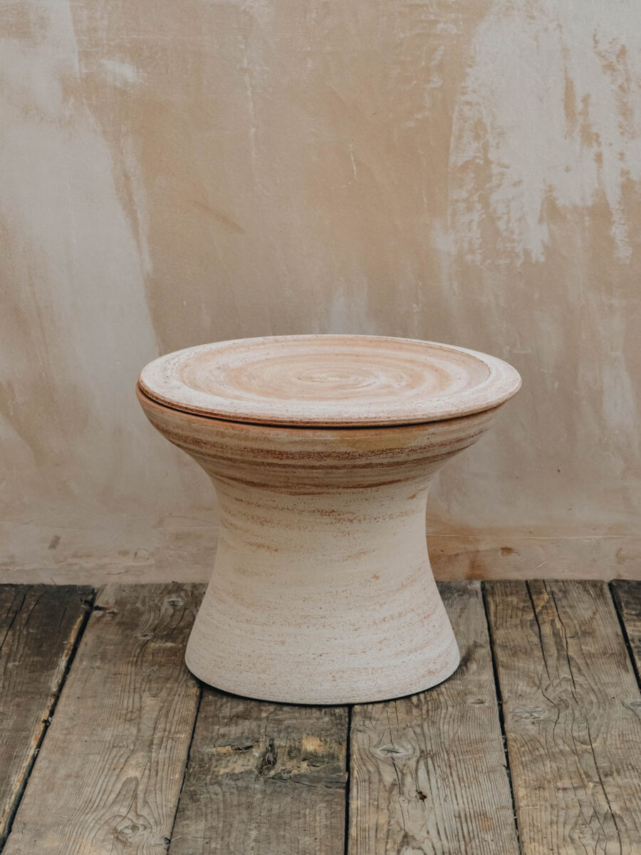 Bergs Potter vazono stalas Celeste