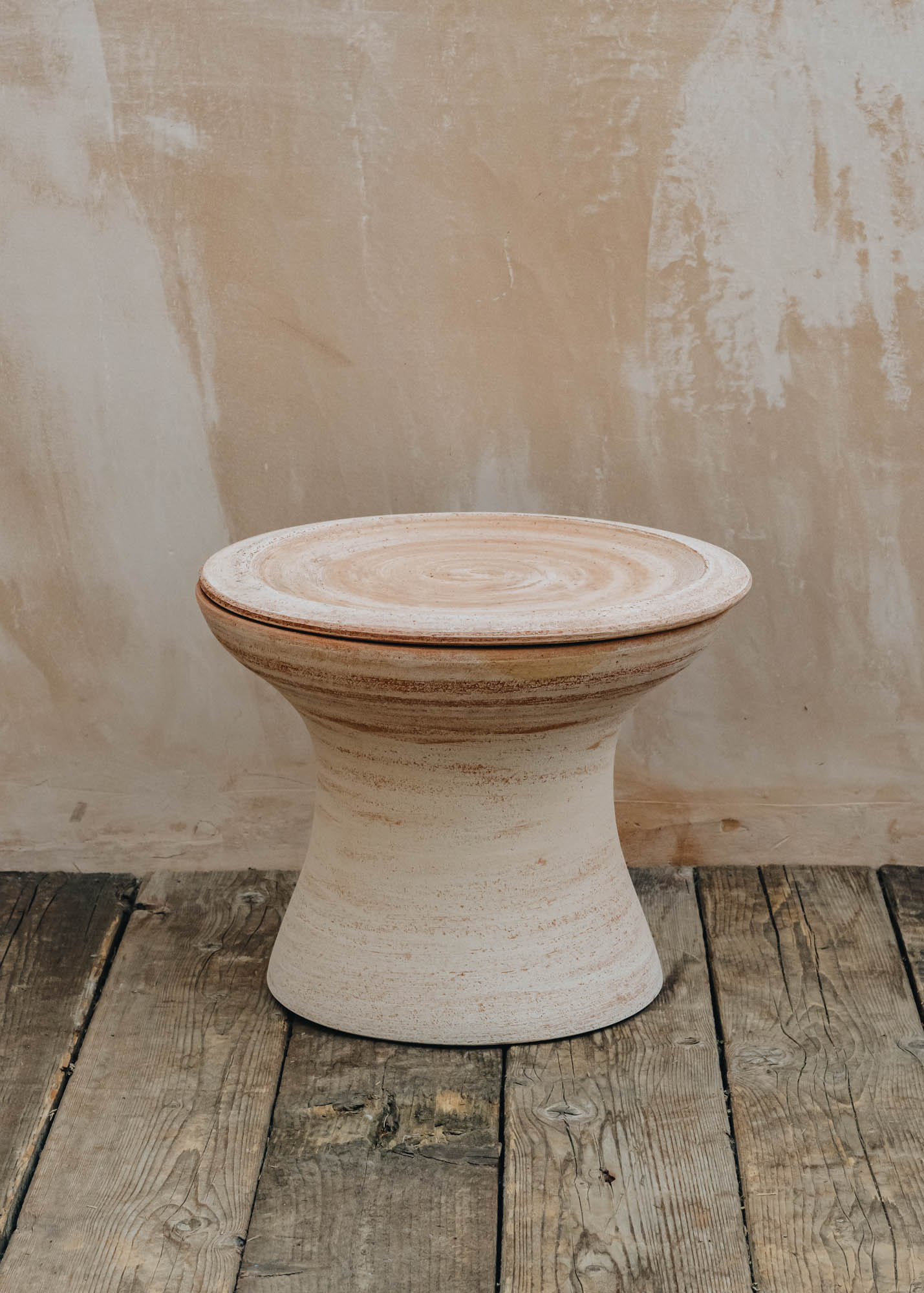 Bergs Potter vazono stalas Celeste