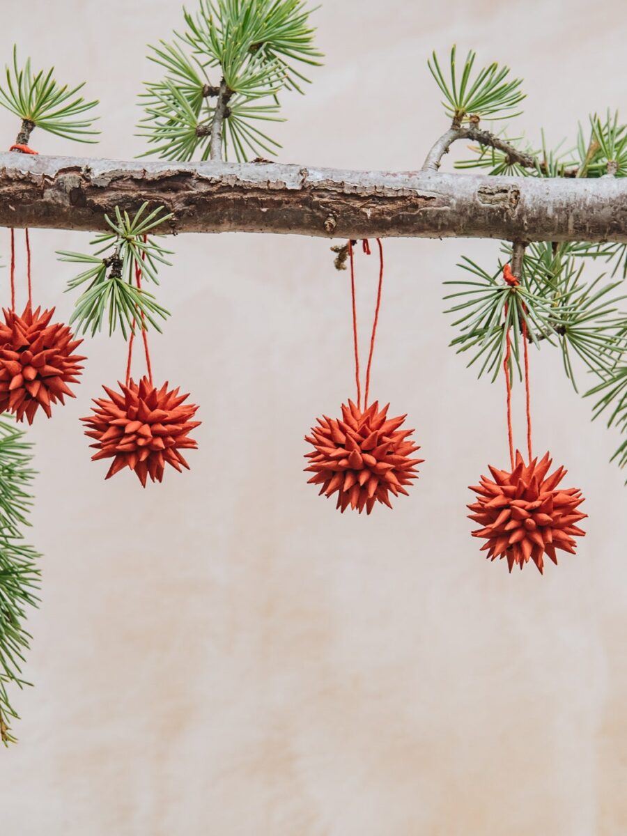 Pakabinama rankų darbo Kalėdinės eglutės dekoracija „Žvaigždė“