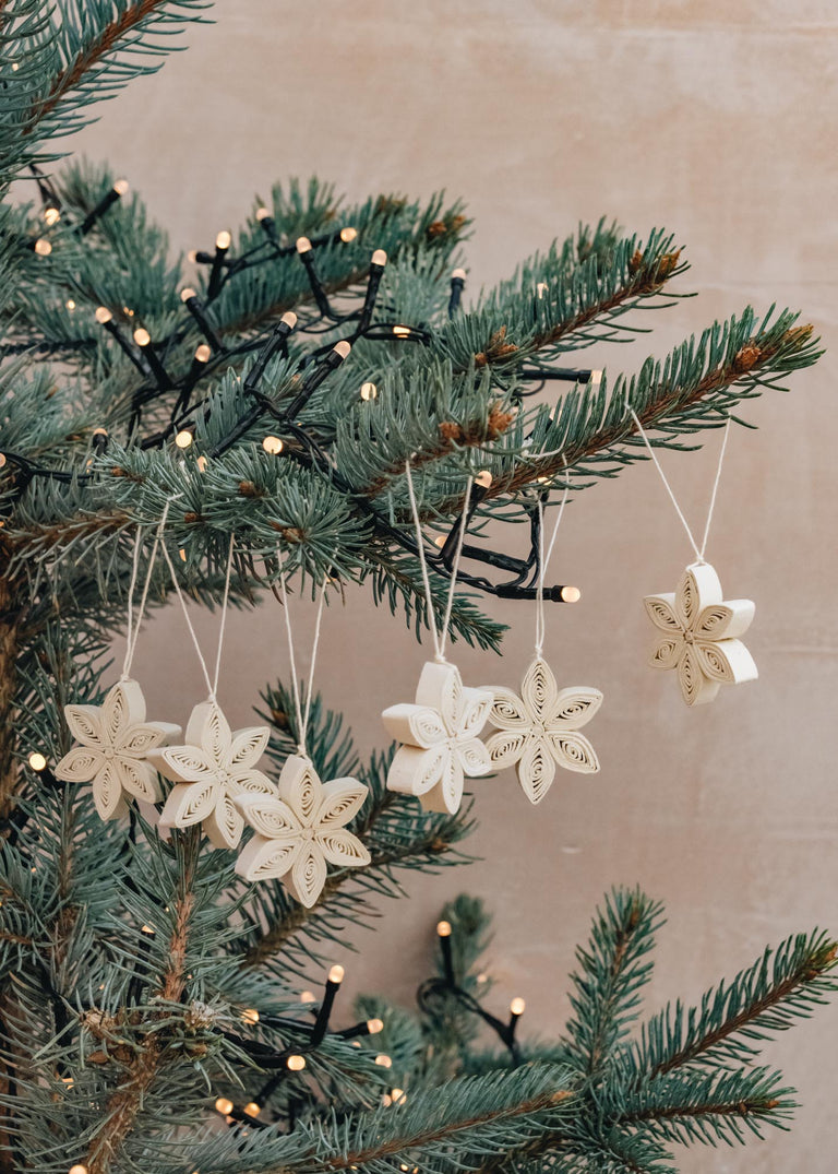 Pakabinama rankų darbo Kalėdinės eglutės dekoracija, 6 vnt. rinkinys