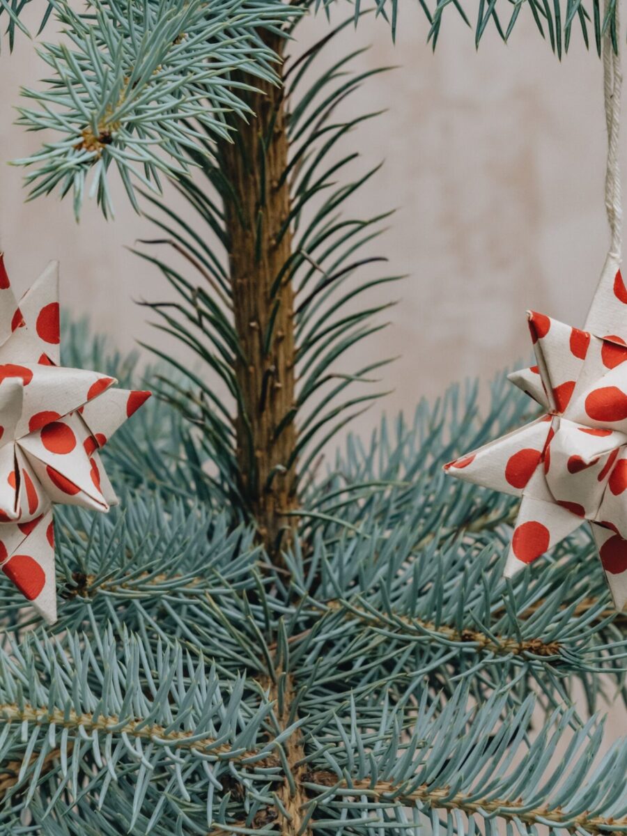 Pakabinama rankų darbo Kalėdinės eglutės dekoracija, 2 vnt. rinkinys