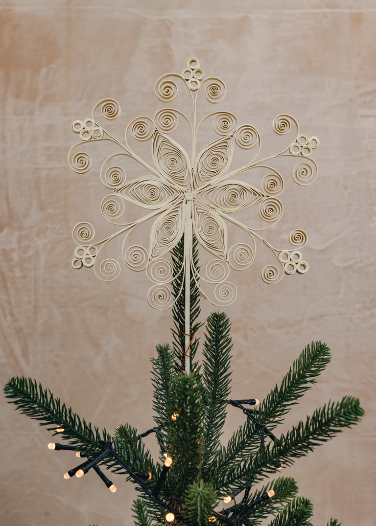 Pakabinama rankų darbo Kalėdinės eglutės viršūnė