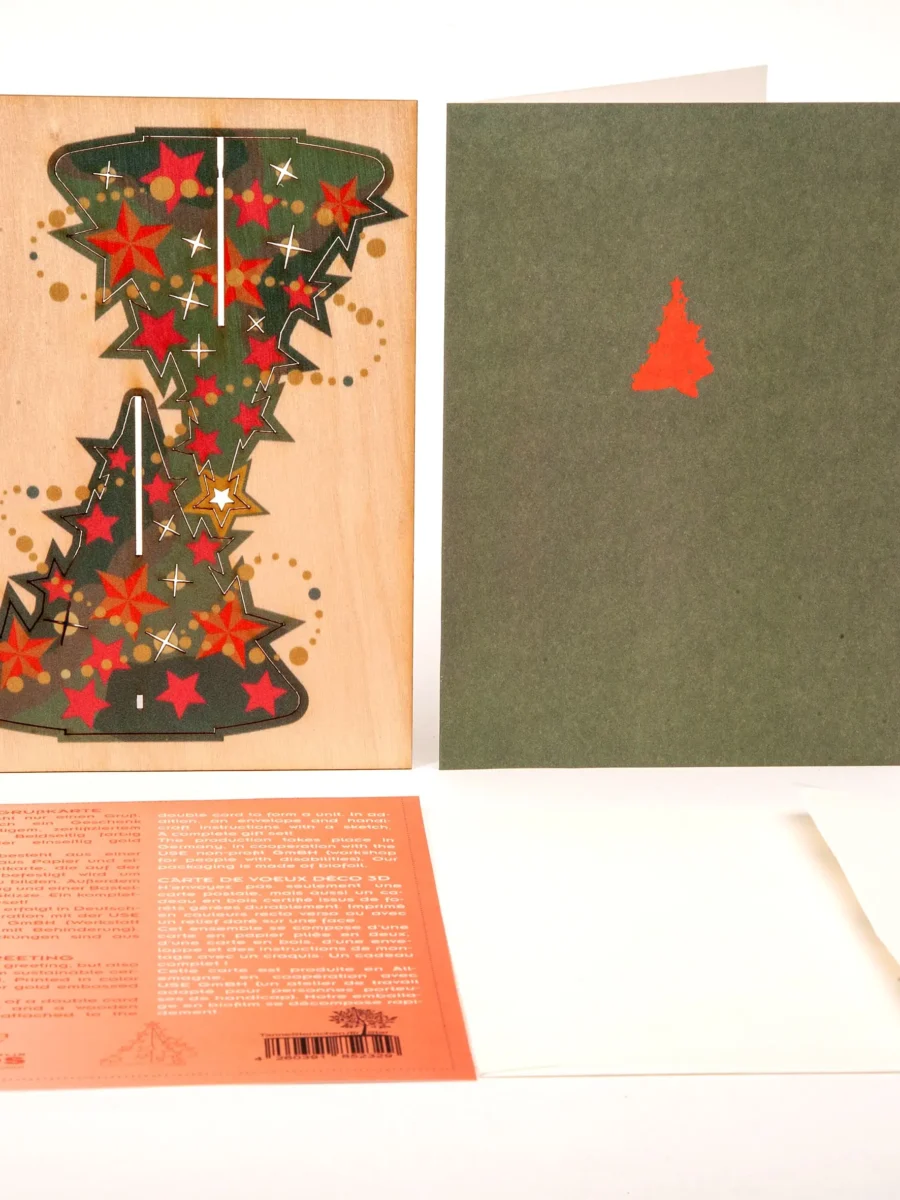 Rankų darbo 3D medinis atvirukas–sudėliojama dekoracija „Kalėdų eglutė”