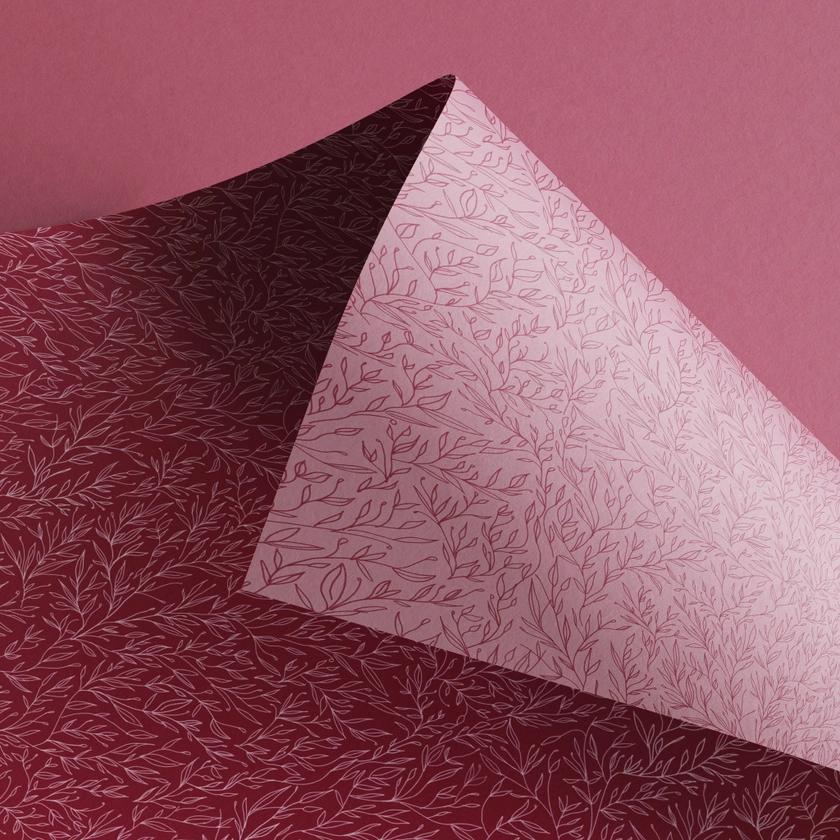 Dvipusis dovanų pakavimo popierius lapais „Raudonos šakelės“